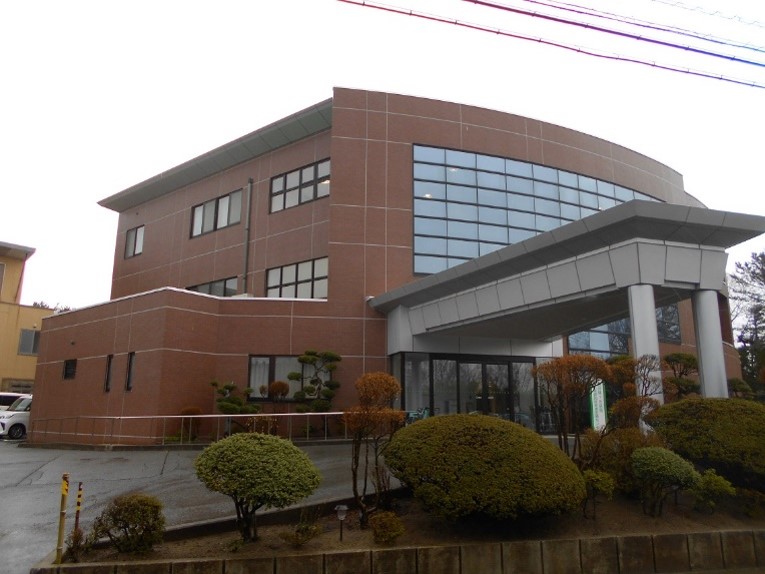 秋田緑ヶ丘病院管理棟外壁改修工事|KGK